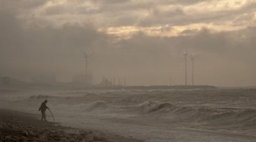 ‘World’s first’ deal to combine Wind and Waves