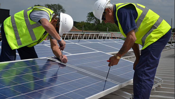How Solar Panels are Made? See the Process!