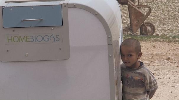 Palestinian Engineer Develops affordable Gas Generator Powered by Waste