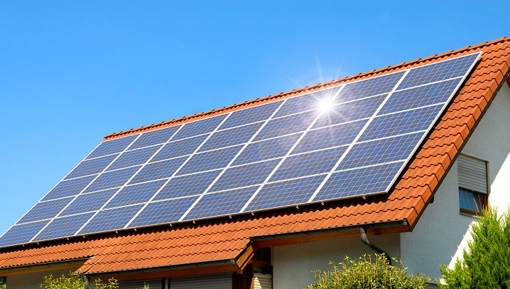 A Rechargeable Battery to power a Home from rooftop Solar Panels