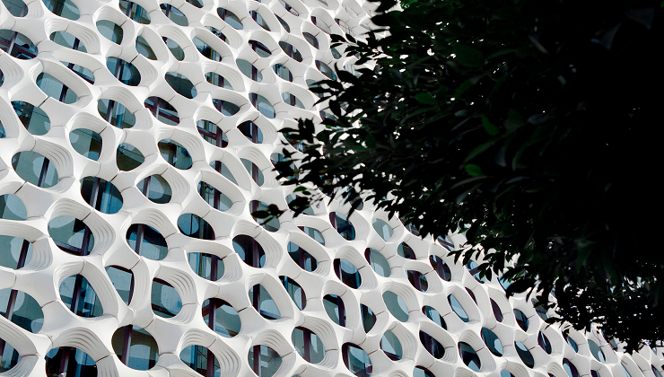 Creating Pollution-Eating Facades for Cleaner Cities