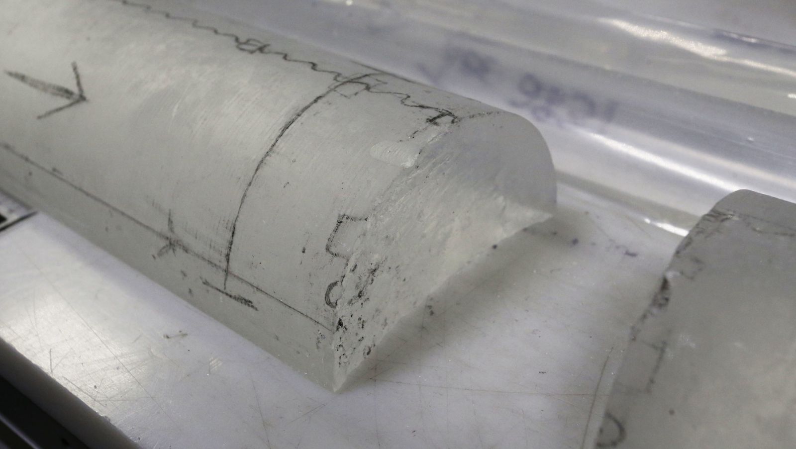 Radiocarbon dating ice cores