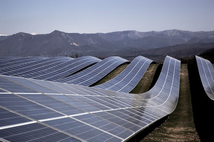 Watch the largest Solar Panel Installation and the Biggest Solar Power Plants in the World
