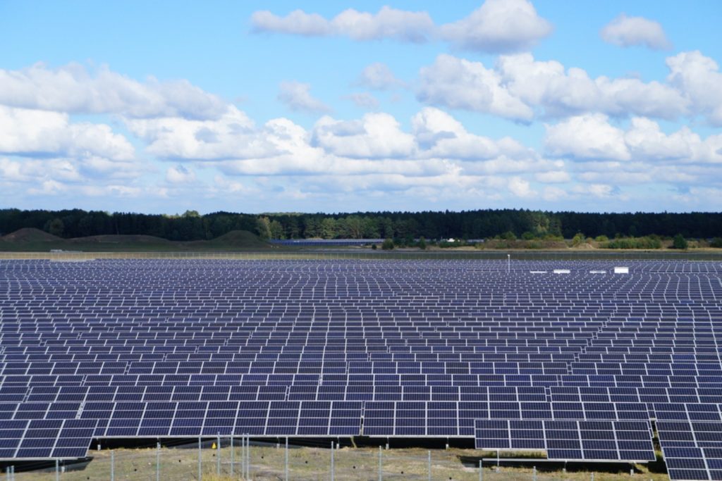 Renewable Energy to overtake Natural Gas in the U.S by 2035